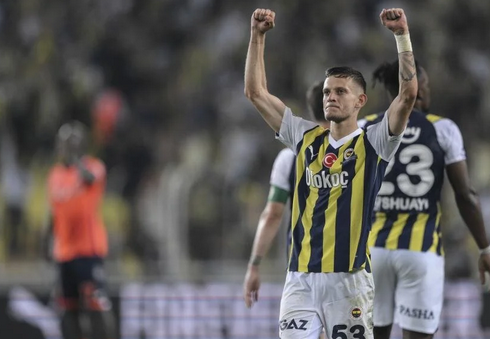 Foto - İngilizler de peşine düştü: Szymanski! Fenerbahçe’nin başına talih kuşu kondu! Adım....