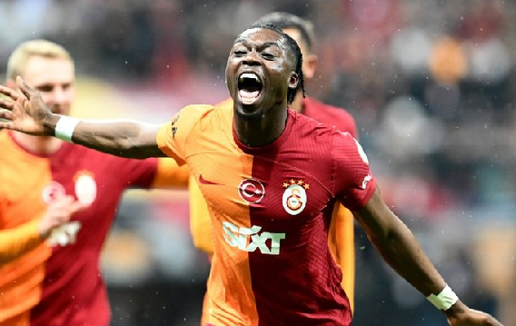 Foto - İngilizler duyurdu: Keşif yaptılar ve kararı verdiler: Tarihi futbol kulübünden ilginç atak!