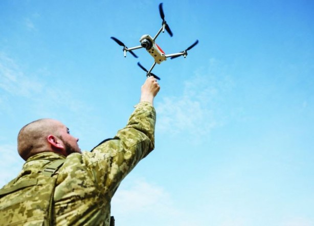 Foto - İngilizler geleceğin savaşlarına hazırlanıyor! İHA hamlesi dikkat çekti