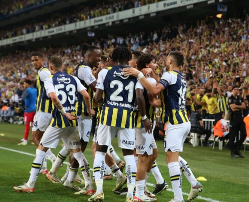 Foto - İngilizler sürpriz transferi resmen duyurdu! Fenerbahçe 35 milyon Euro'luk genç yıldızı bedavaya alıyor…