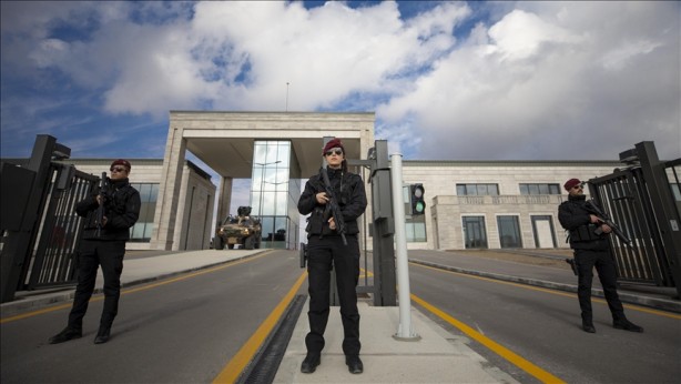 Foto - İngilizler Türkiye gelişmesini dünyaya duyurdu: MİT o ülkede harekete geçti