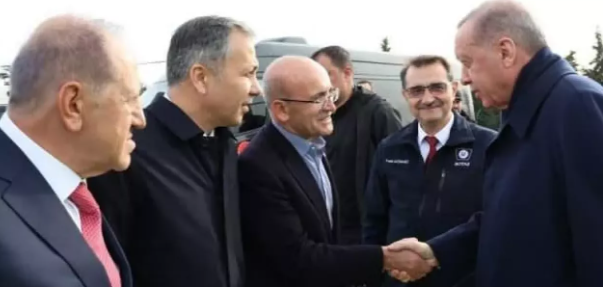 Foto - İngilizlerden bomba Mehmet Şimşek iddiası!