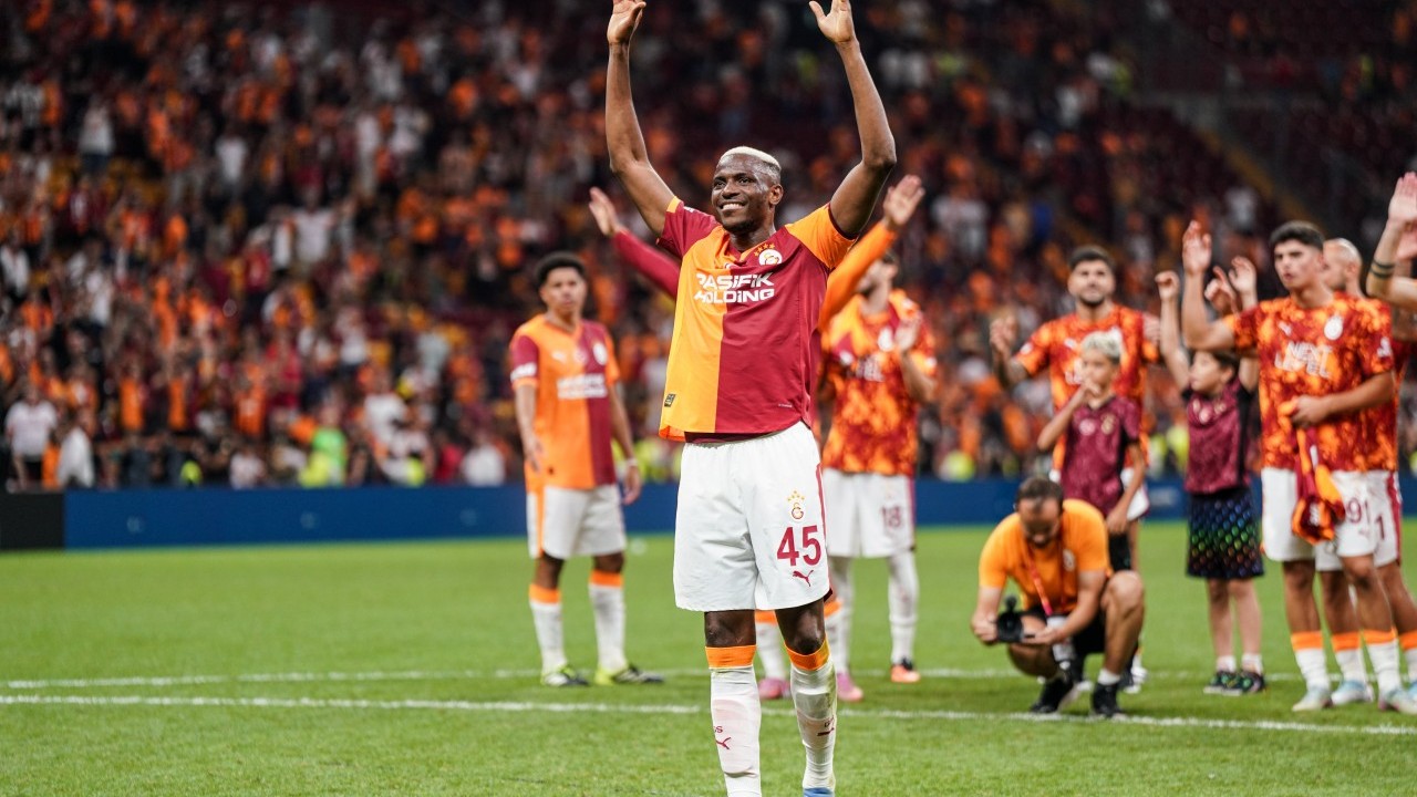 Foto - İngilizler’den olay hamle, beklenmedik çıkışı yaptılar! İşte bu beklenmedik karar karşısında Cim-Bom ne yapacak?