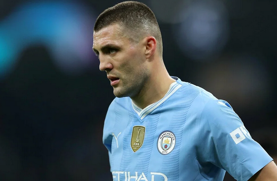 Foto - İngilizlerin iddiası gündeme ateş gibi düştü! İşte Mourinho'nun transferdeki 1 numarası 