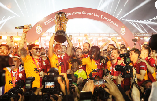 Foto - İngiltere çıkarması sonrası dev kule geliyor... 'Yok artık' dedirtti! Bakın neden: