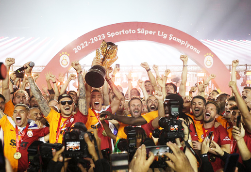 Foto - İngiltere çıkarması sonrası dev kule geliyor... 'Yok artık' dedirtti! Bakın neden: