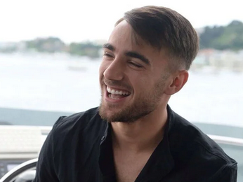 Foto - İngiltere devinin takımıyla ilgili olay çıkış: Farkını ortaya koymaya başladı! Yunus Akgün: