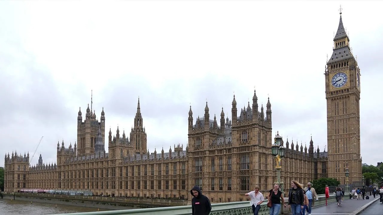 Foto - İngiltere ekonomisi için 'tehlike çanları' çalıyor!