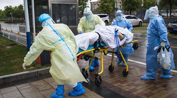 Foto - İngiltere’de son 24 saatte ölenlerin sayısı açıklandı