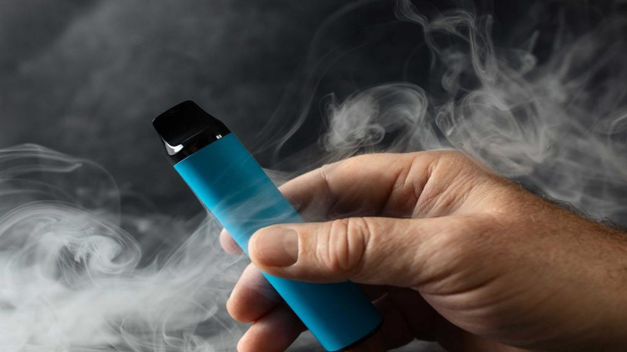 Foto - İngiltere'de elektronik sigara yasağı başladı!