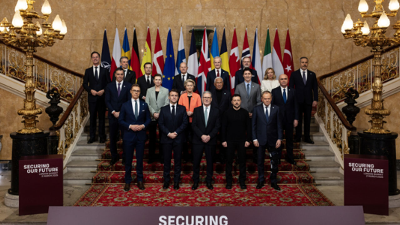 Foto - İngiltere'deki toplantı ülkeyi ayağa kaldırdı: Türkiye var biz neden yokuz?