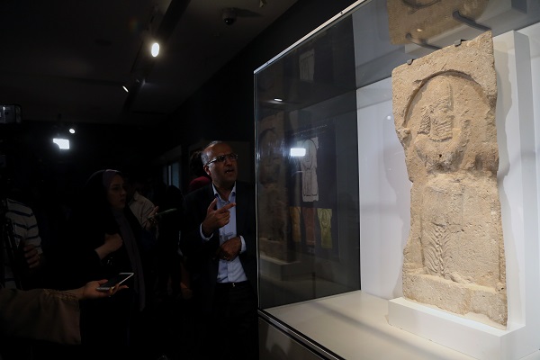 Foto - İngiltere’den İran’a iade edildi! 35 yıllık hasret sona erdi