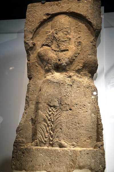 Foto - İngiltere’den İran’a iade edildi! 35 yıllık hasret sona erdi