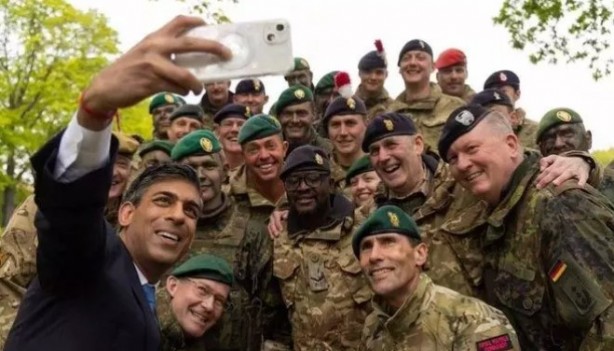 Foto - İngiltere'den zorunlu askerlik düzenlemesi! İşte ülkelerin askerlik süreleri