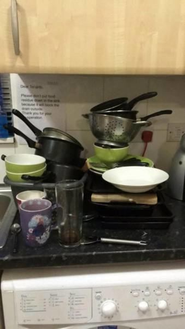 Foto - İngiltere’nin en pis öğrencisi seçildi! Evine çok şaşıracaksınız!