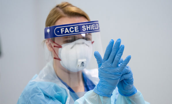 İngiltere’yi karıştıracak iddia! Hükümetin almadığı ekipmanlar buhar oldu