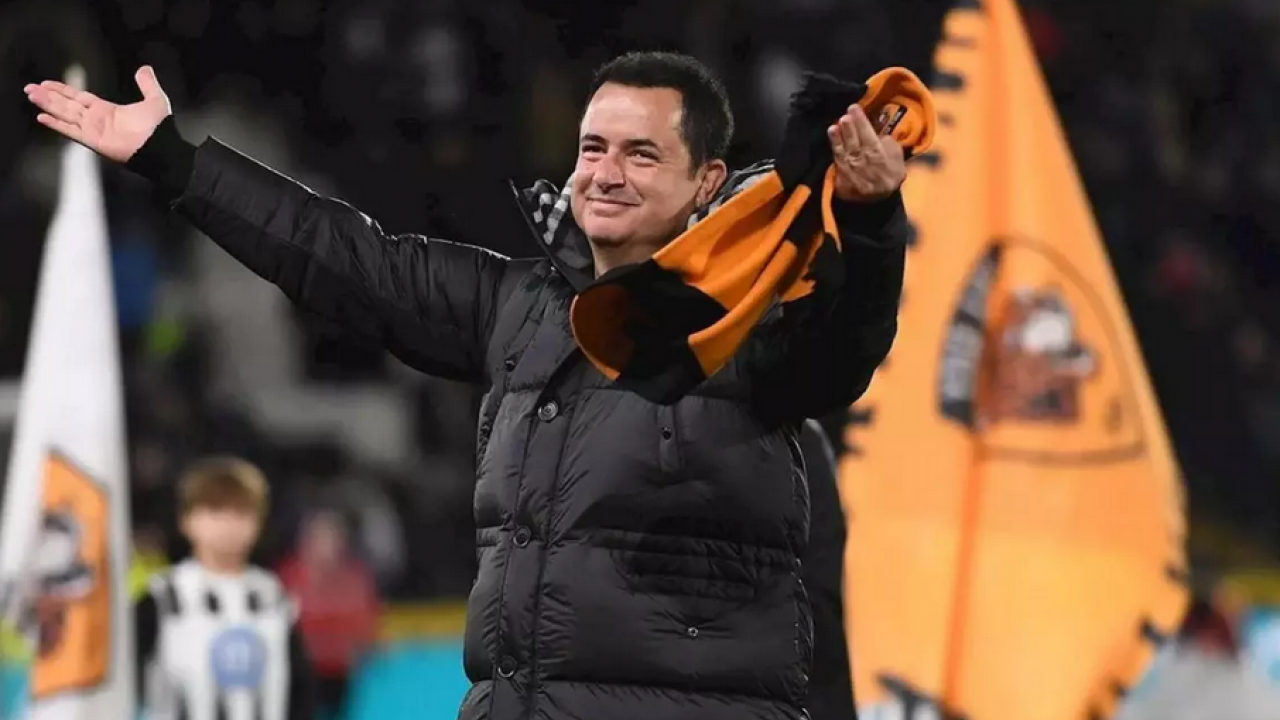 Foto - İngiltere’yi yangın yerine çevirecek bir transfer hamlesi daha Acun Bey’den: Bu sefer Beşiktaş’tan…