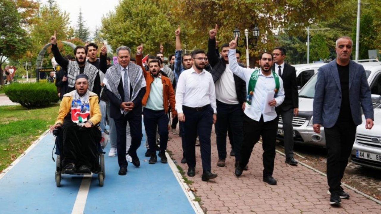 Foto - İnönü Üniversitesi Filistin’e için tek yürek! 7 Ekim mutlak zaferin ilk adımı