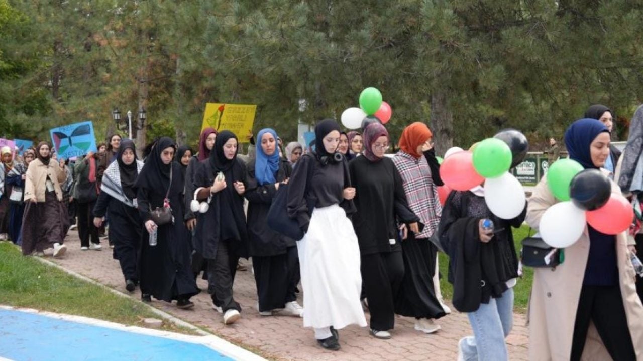 Foto - İnönü Üniversitesi Filistin’e için tek yürek! 7 Ekim mutlak zaferin ilk adımı