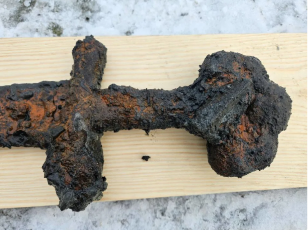 Foto - İnşaat ekibinin çamurlu arazide bulduğu şey, tüm dünyayı şok etti! Yanlışlıkla topraktan bunu çektiler! Apar topar duyuruldu