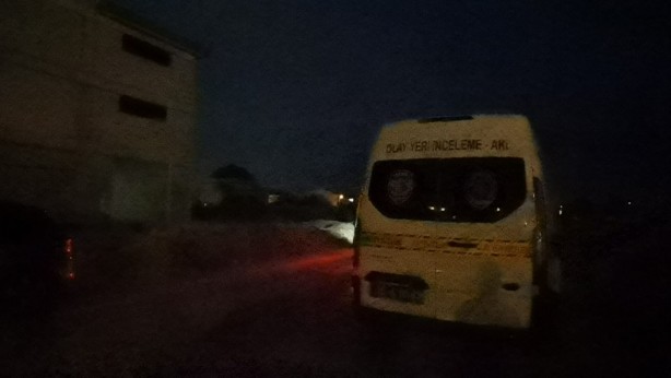 Foto - İnşaatta işçilerin duş sırası kavgası: 1’i ağır 6 yaralı