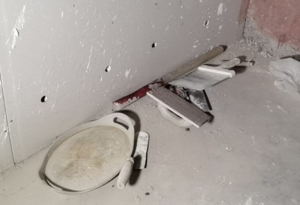 Foto - İnşaatta işçilerin duş sırası kavgası: 1’i ağır 6 yaralı