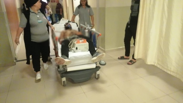 Foto - İnşaatta işçilerin duş sırası kavgası: 1’i ağır 6 yaralı