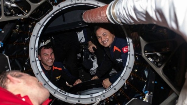 Foto - İnsan bedeni uzayda nasıl değişikliklere uğruyor? İlk astronotumuz Gezeravcı’dan haber var! Ne gibi sorunlar yaşanıyor?