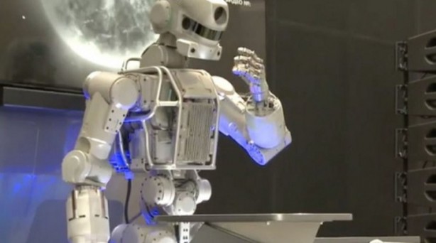 Foto - İnsanları suçlayan ve hakaret eden 'insansı' robot Fedor'a şok! Harekete geçildi