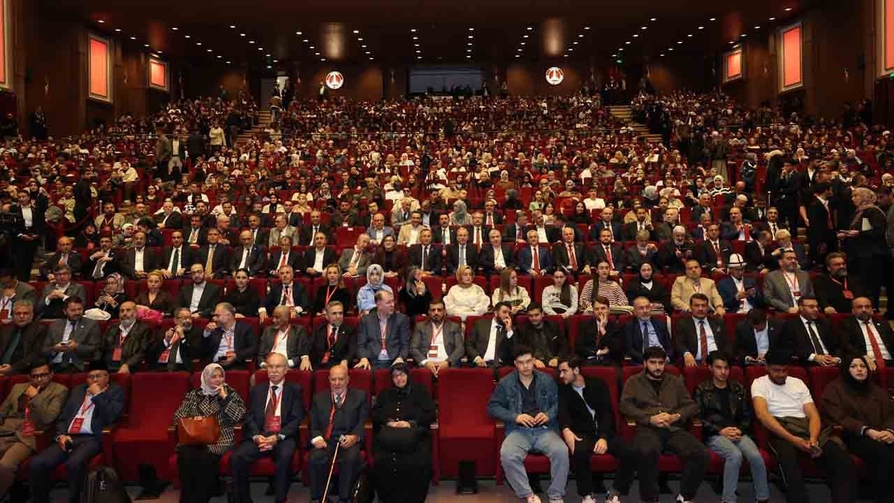 Foto - İnsanlığın sorunları ele alınıyor: Gaziantep’te alimler ve akademisyenler zirvesi