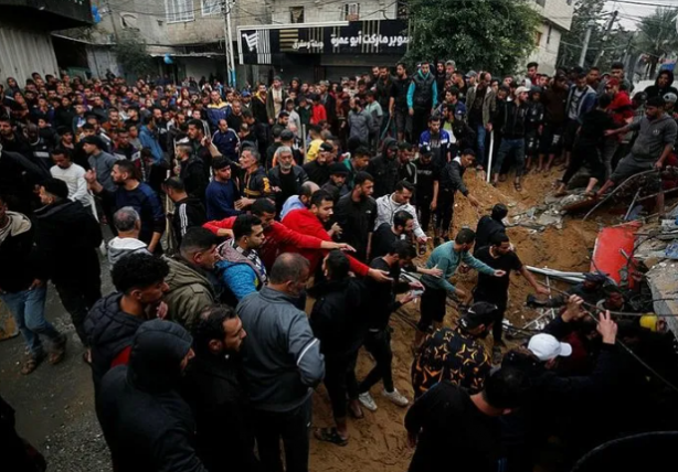 Foto - İnsanlık siyonist çukurunda! Katil İsrail'in Naziler'den farkı yok