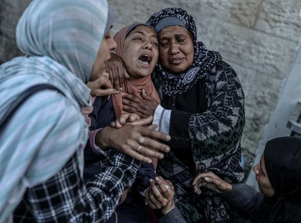 Foto - İnsanlık siyonist çukurunda! Katil İsrail'in Naziler'den farkı yok