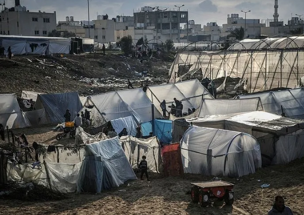 Foto - İnsanlık siyonist çukurunda! Katil İsrail'in Naziler'den farkı yok