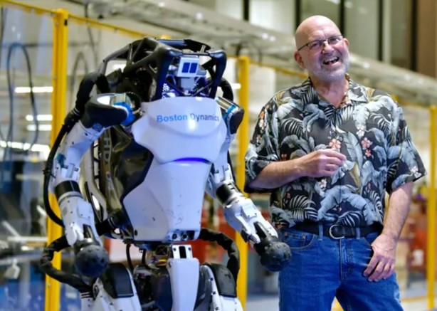 Foto - İnsansı robot Atlas işten kovuldu