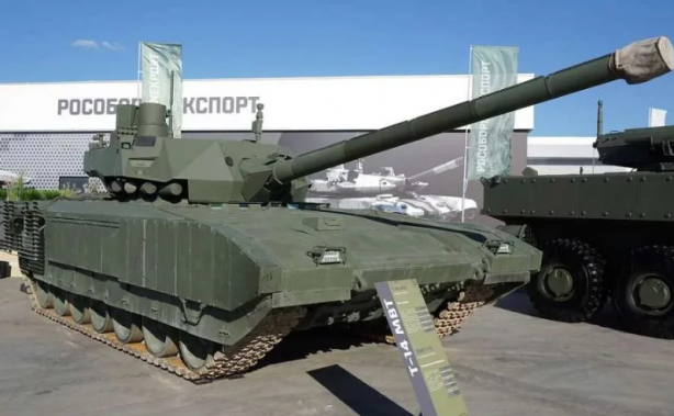 Foto - İnsansız savaş tankı kamuoyuna ilk kez gösterildi! Bu resmen devrim