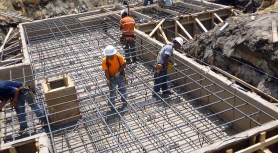 Foto - İnşatta sorun patlak verdi! Türkiye'de yok yurt dışından getiriyorlar