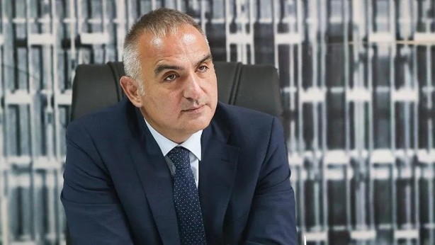 Foto - Instagram erişim engeli ne zaman kaldırılacak? Bakan Ersoy'dan "Instagram" açıklaması