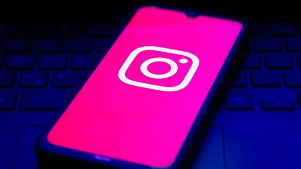 Foto - Instagram özüne dönmeye karar verdi