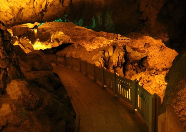 Foto - İnsuyu yenilenen yüzüyle misafirlerini bekliyor