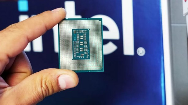 Intel bu sefer kendini aştı