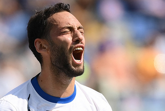 Foto - Inter’den olay çıkış! Anlaşmaya yanaşmadılar ve haciz kapıya dayandı! Hakan’a büyük şok…