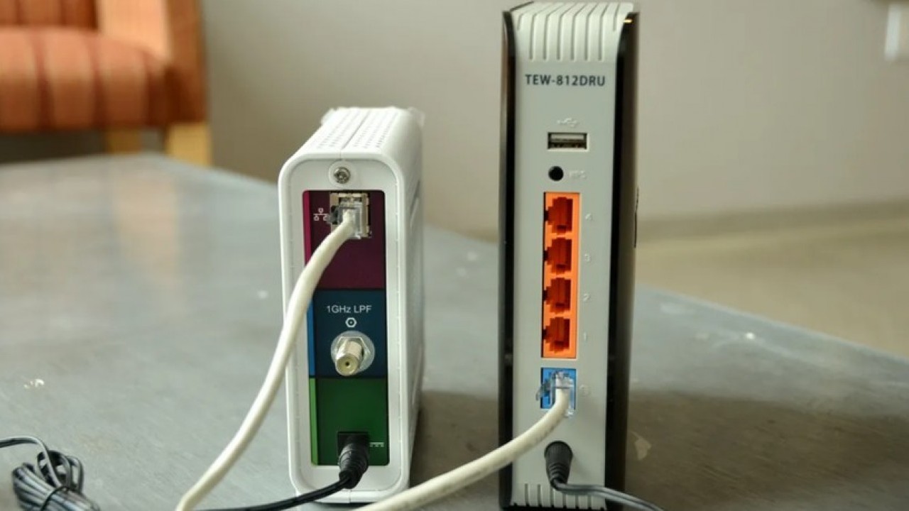 Foto - İnternet yavaşsa suçlu modem olabilir! 10 saniyelik basit yöntem herkesi şaşkına çevirdi