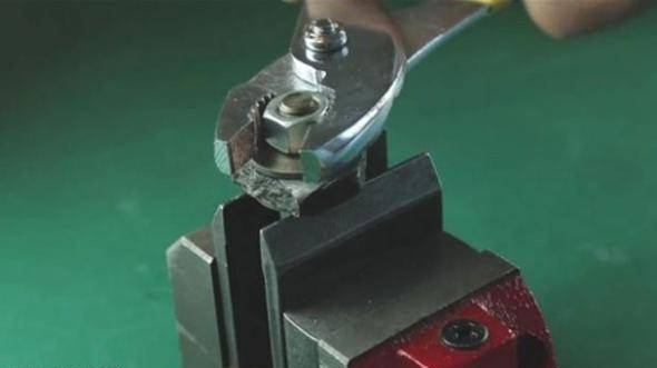 Foto - İnternetten satın aldığı meteorla bakın ne yaptı...