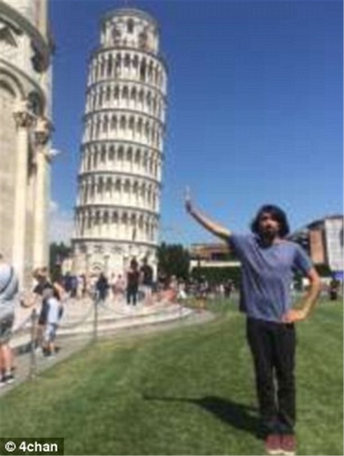 İnternetten yardım istediğine pişman ettiler