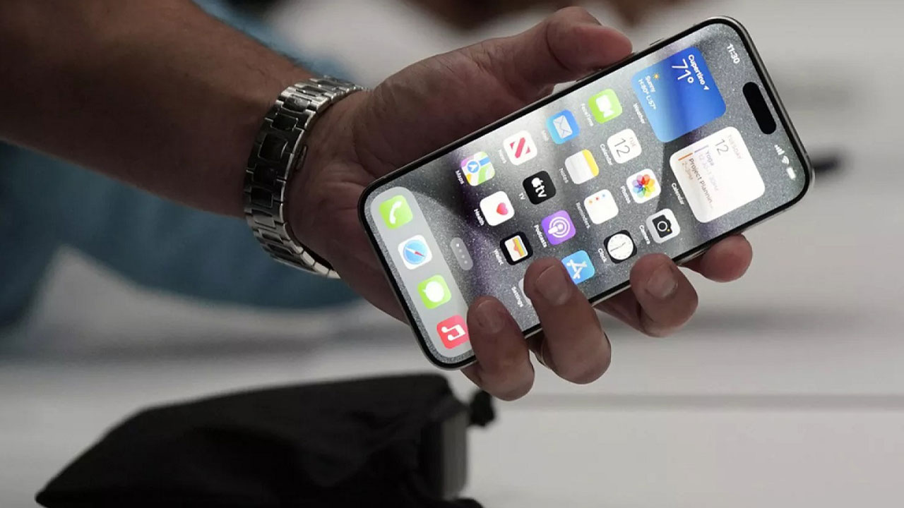 iOS 19 geliyor! Apple bazı iPhone’lara veda ediyor