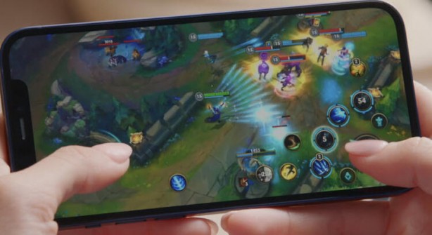 Foto - iPhone 12'nin Türkiye fiyatlarını resmen açıklandı