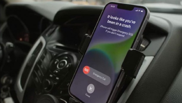 Foto - iPhone 14 serisi polisleri bezdirdi