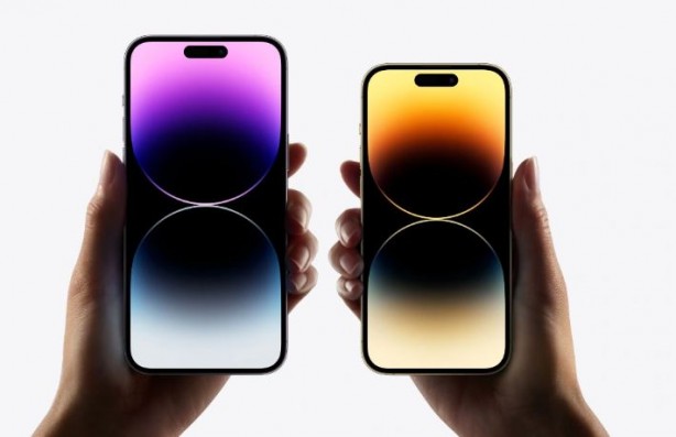 Foto - iPhone 15 Pro Max ŞOK markette satışa çıktı