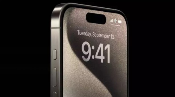 Foto - İphone 15'ten indirim müjdesi! Fiyatlar aşağı çekiliyor