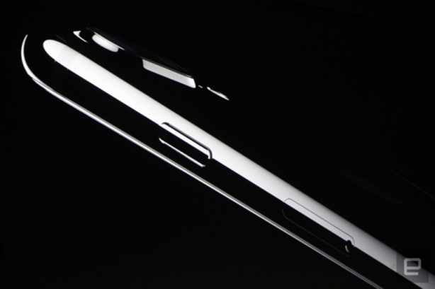 Foto - iPhone 7 resmen tanıtıldı! İşte ilk görüntüler